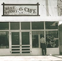 blue bonnet cafe, marble falls texas, 1969, john 3 16